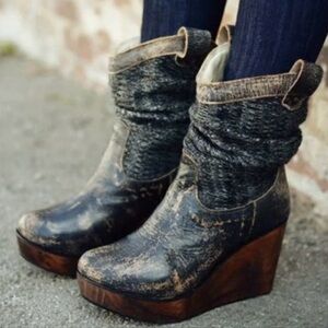 Bed Stu Bruges Wedge Booties Cobbler Series Knit Sweater Distressed Women’s 8.5